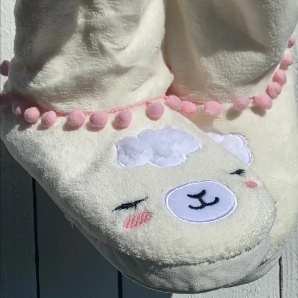 Llama slipper booties